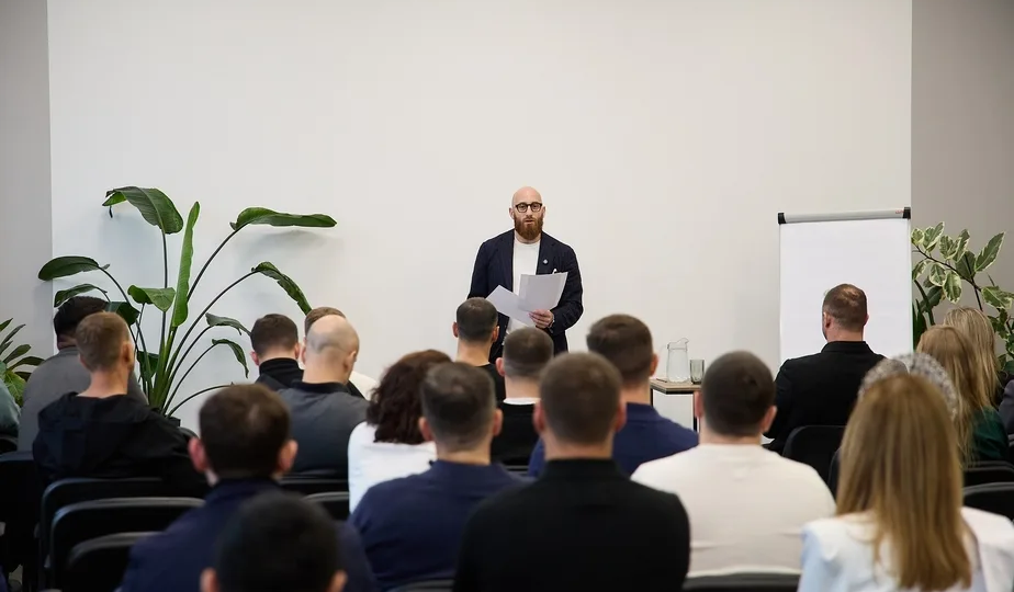 Почему предприниматели объединяются в сообщества