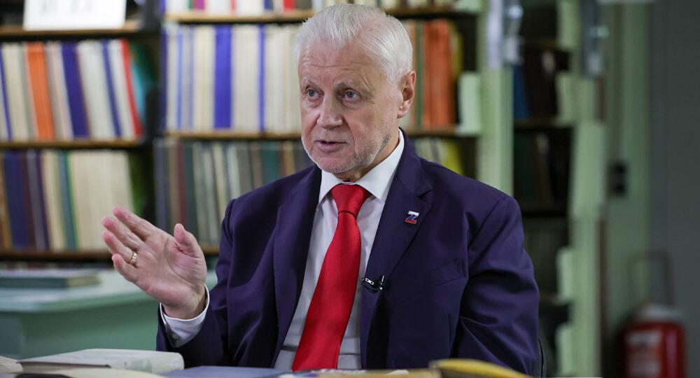 Миронов назвал олигархов и коррупционеров «новой нефтью» России