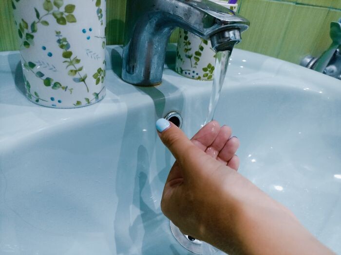 Названы даты, когда отключат горячую воду в Академгородке
