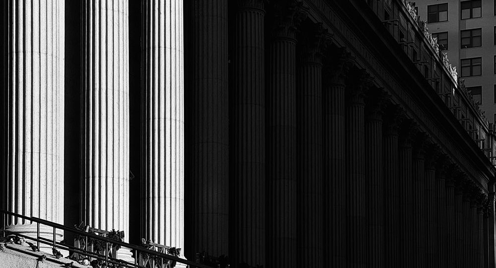 Смартфон не убивает фотографию, он показывает кое-что важное. Подборка работ победителей Mobile Photo Awards 2025.