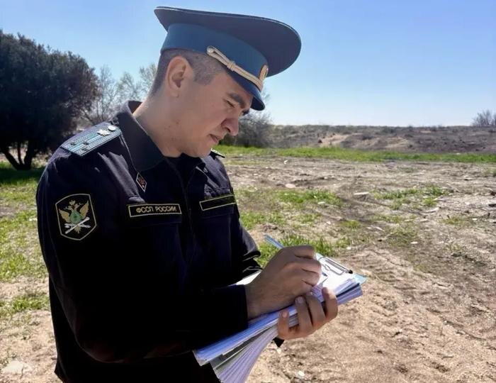 В Анапе снесли трёхэтажный самострой площадью более 1 000 кв. м