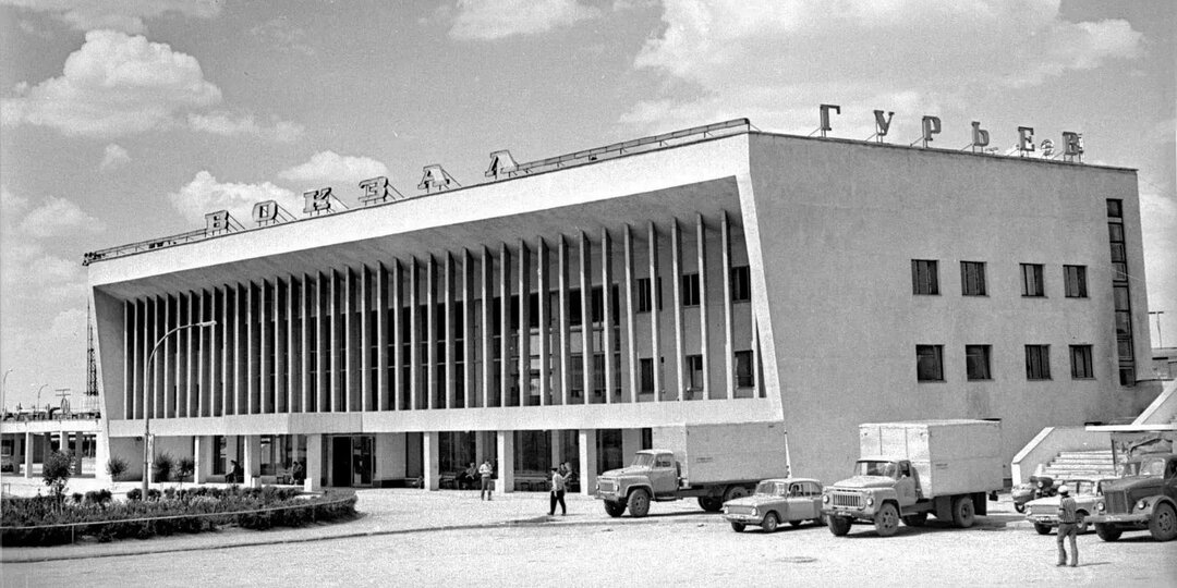 Песок Гурьева или как встретились два офицера ВОСО