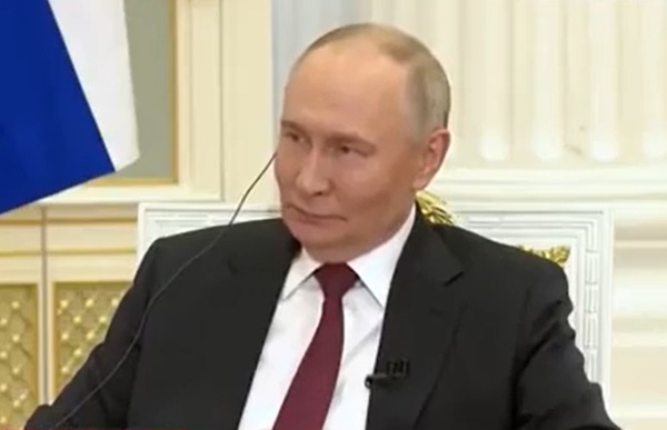 Путин заявил, что принятые кабмином экономические меры начали давать результат
