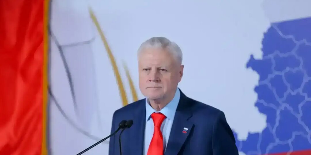 Депутат Миронов предложил увеличить налоги для миллиардеров до 35%