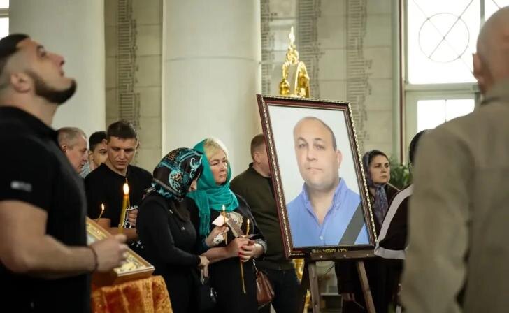 Курск простился с тренером и чемпионом Виталием Дериглазовым