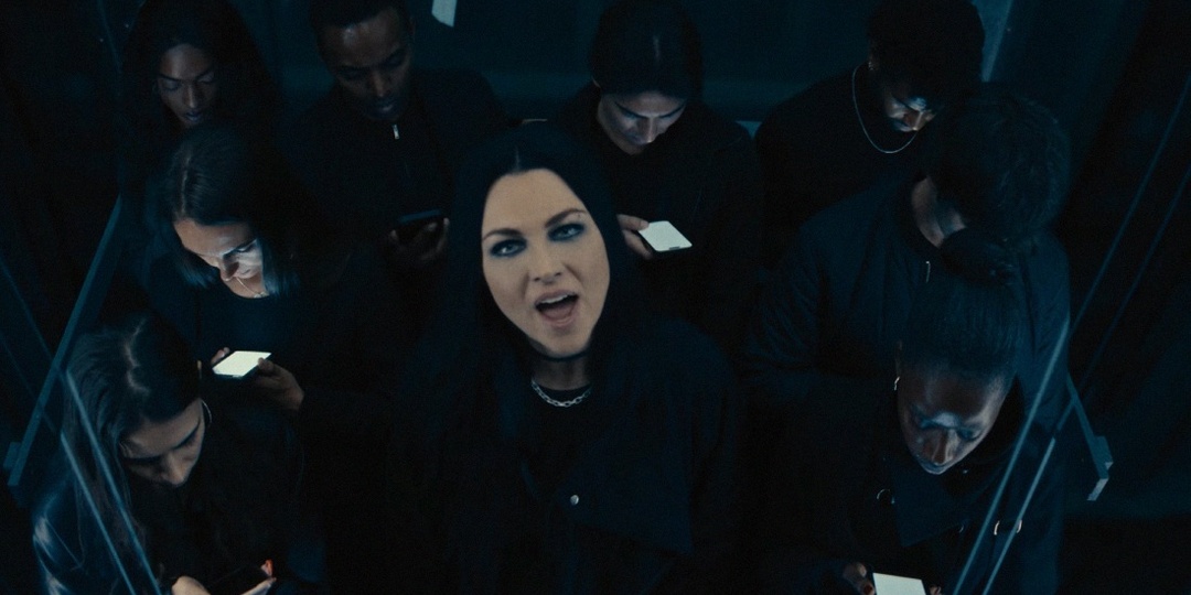 Evanescence выпустили зрелищный клип «Who Will You Follow»