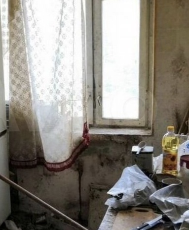 Трагедия в Завокзальном: в Екатеринбурге жильцы сообщили об убийстве в квартире, сдававшейся посуточно