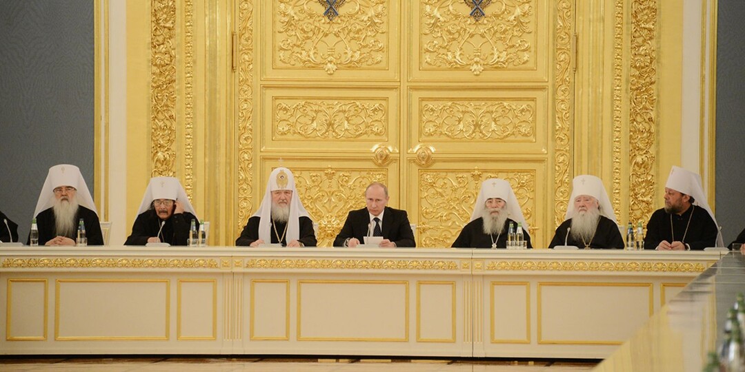 Кризис церкви и власти в Утро Сварога.