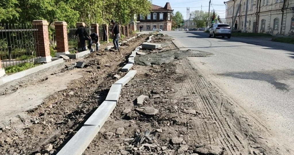 Более 2,5 миллионов рублей потратят на устройство тротуаров в Куйбышеве
