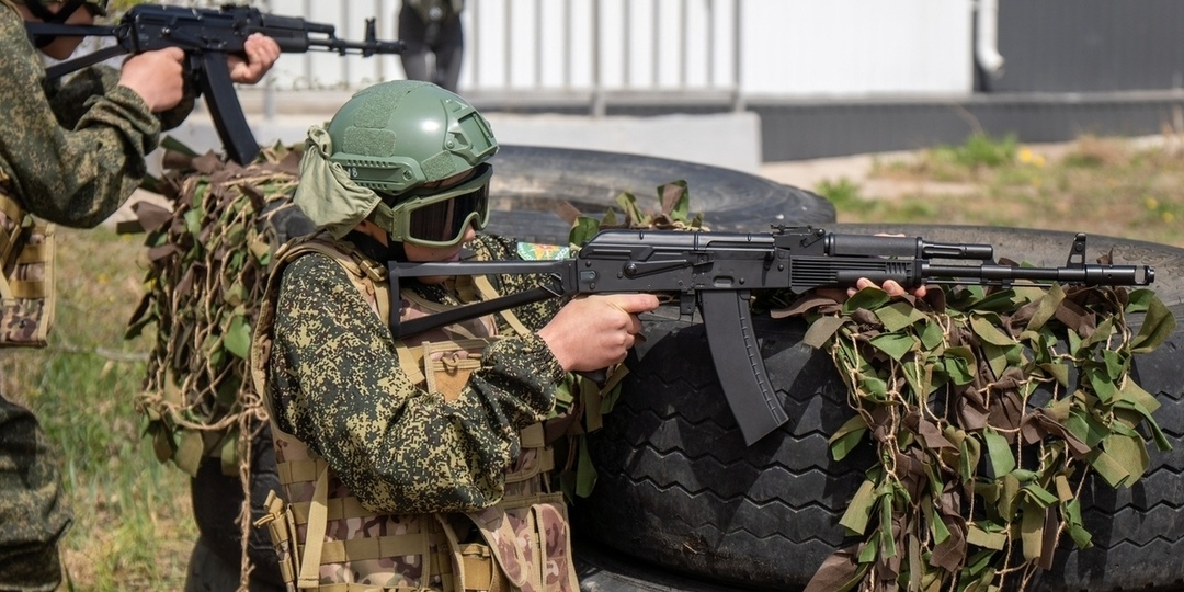 В Бурятии прошёл региональный этап военный игры «Зарница 2.0»