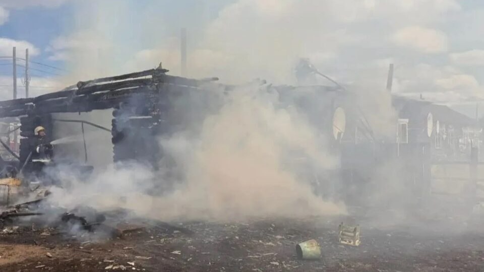 🔥 В селе Хочо пожар в жилом доме не привёл к жертвам благодаря дымовым извещателям