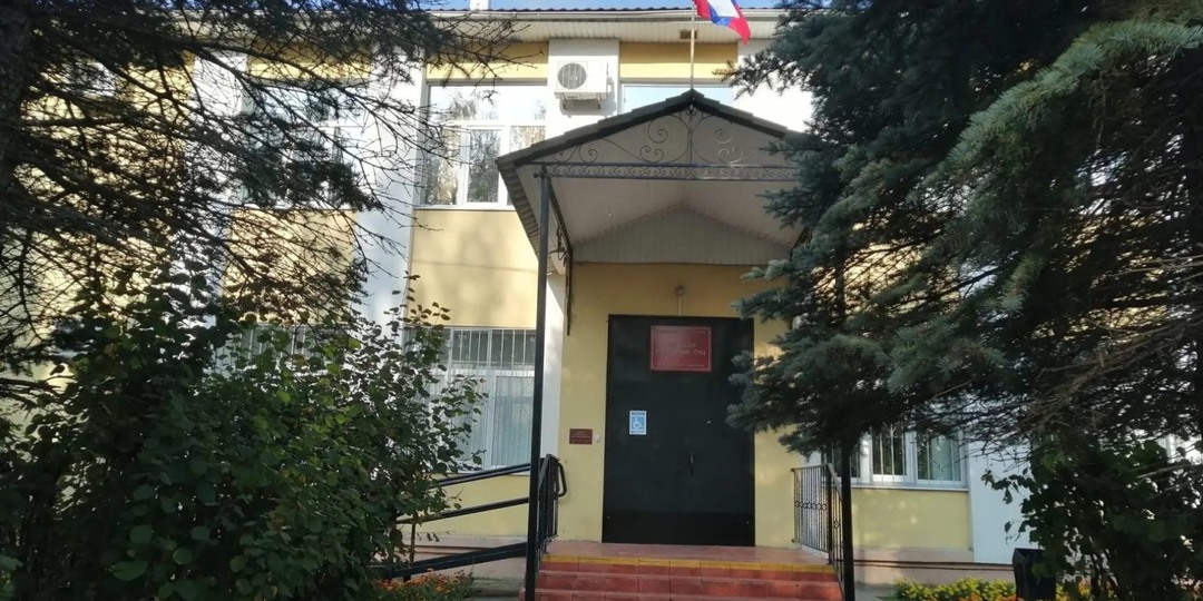 Инвалид-колясочник из Костромской области через суд выбил алименты от взрослого сына