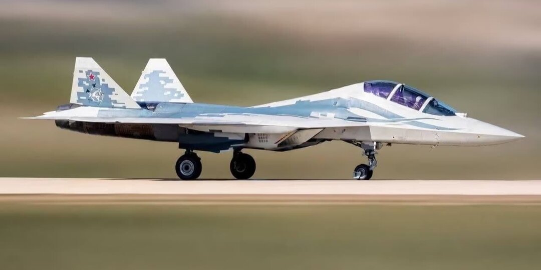 Новый истребитель Су-57Д совершил первый полёт