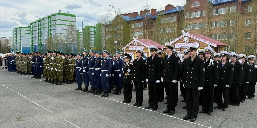 В Нягани торжественно открыли военно-патриотический лагерь «Призывник 2026»