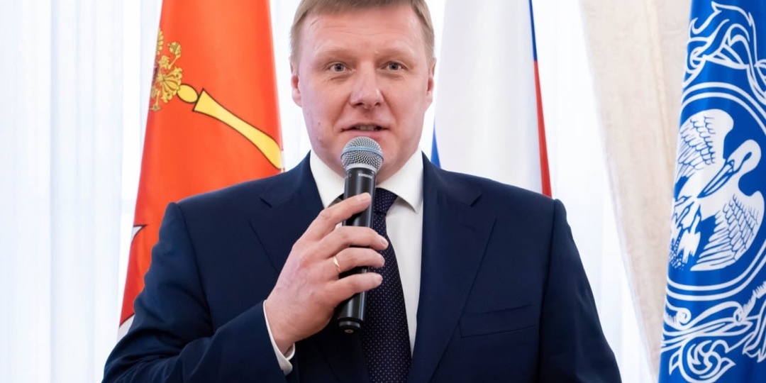 Смольный назвал "недоразумением" задержание главы ансамбля "Нефес"