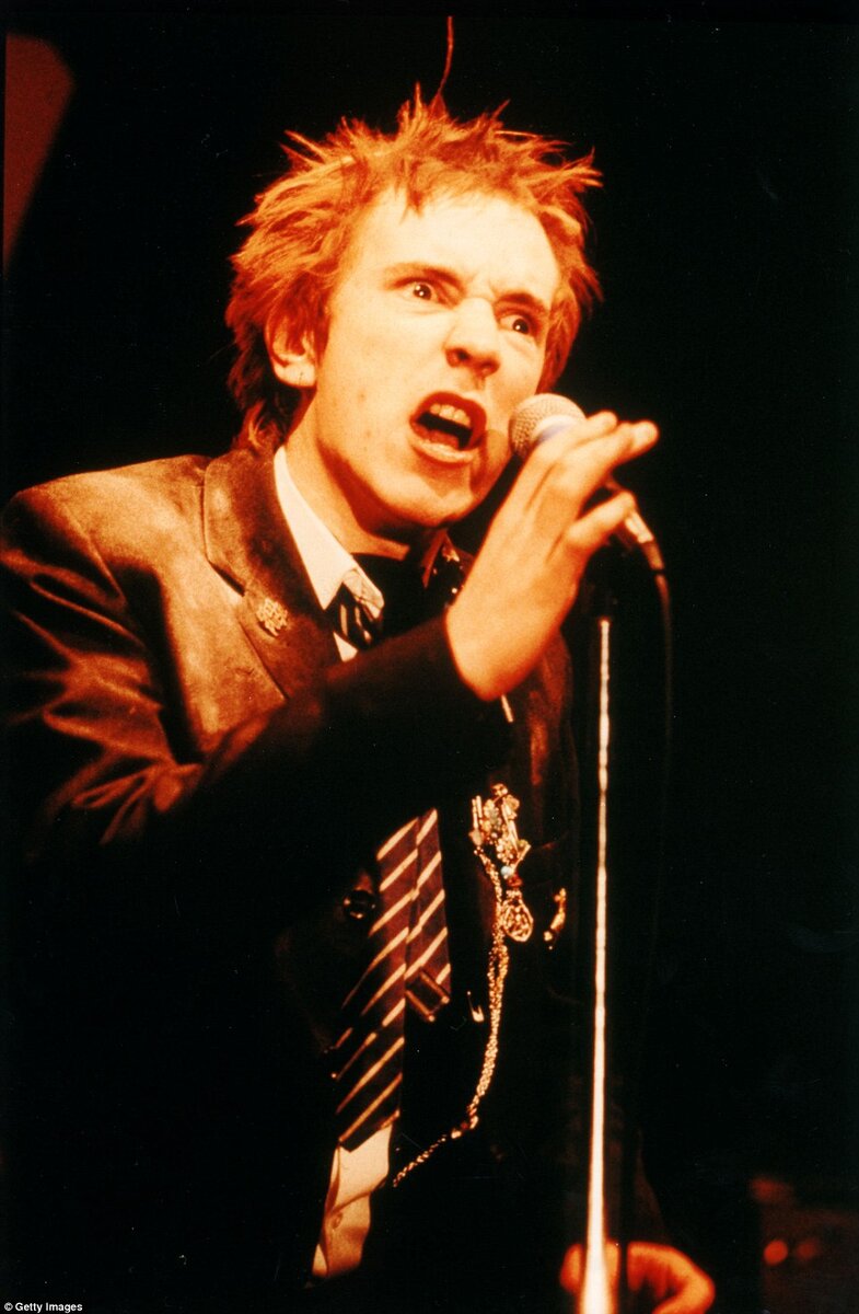 Вокалист Sex Pistols о панк культуре России и Джастине Тимберлейке