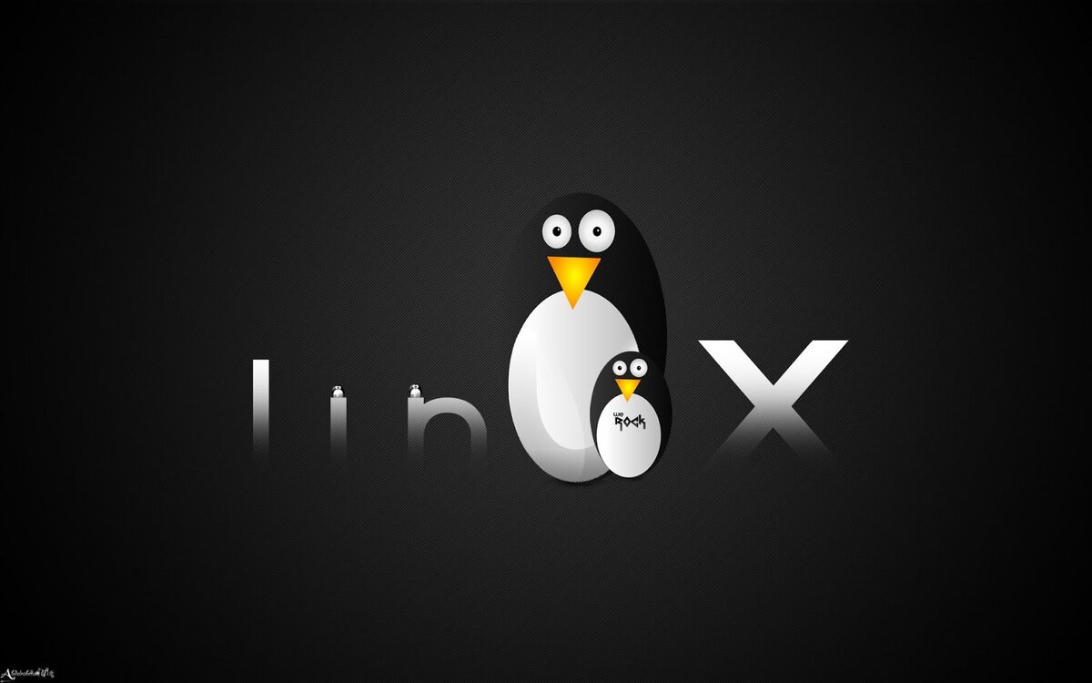 Пингвин linux на черном фоне