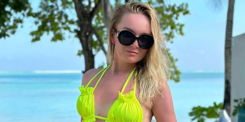 Певица Анастасия Крайнова получила перелом ребра на съемках нового экстремальног