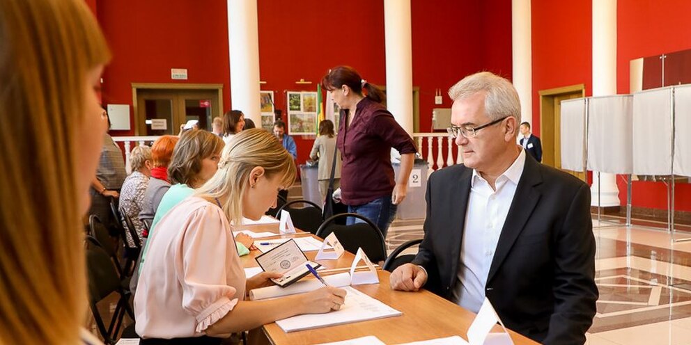 Голосовать 30. Голосовать 30. Редварительное голосование партии «единая россия». Выборы депутатов керчь. Сайт администрации батыревского района.