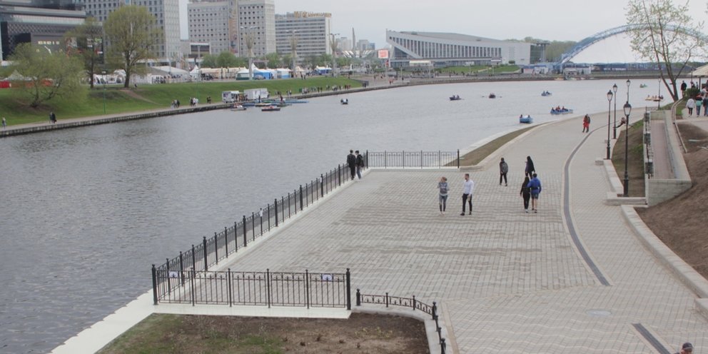 Минск набережная свислочи
