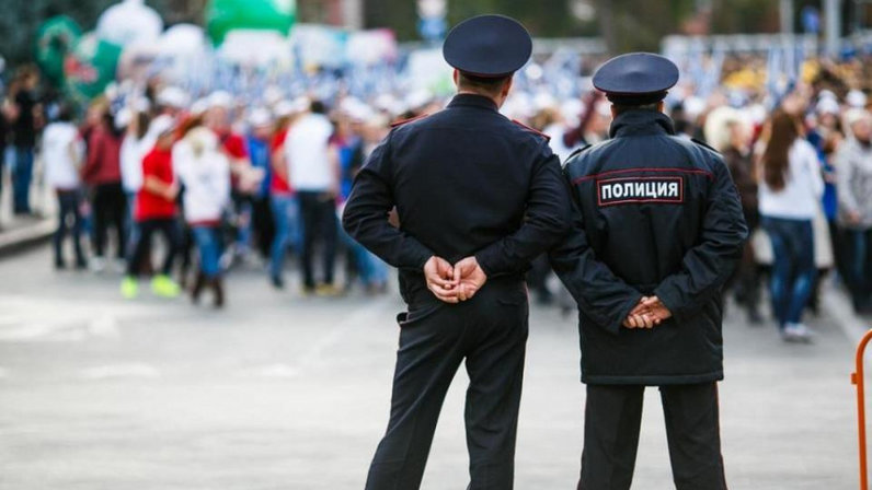 Охрана правопорядка и безопасности. Безопасность на массовых мероприятиях. Массовые мероприятия полиция. Общественный порядок. Общественный порядок и общественная безопасность.