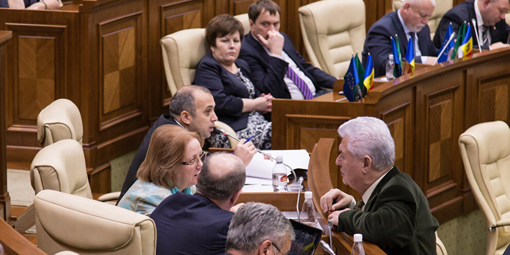 Голоса в парламенте. Вице+спикер+Молдовы. Фото депутатов Молдовы.