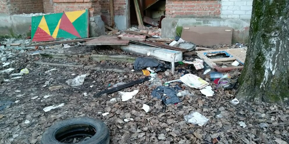 авария трамваев в череповце. последние новости пер. салаватский район больница. дерево упало на трамвайные провода. санкт петербург фрунзенский район мальчика сбила машина.