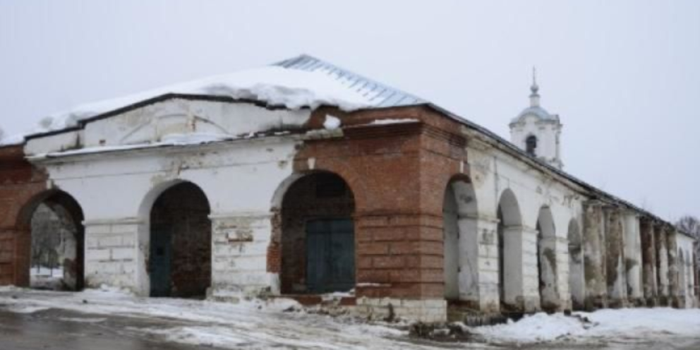 Торговые ряды Касимов 2022г.. Три корпуса торговых рядов Касимов. Каменные корпуса Касимов. Касимов торговые ряды после реставрации.