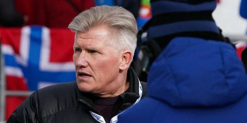 Идиот определение слова. Дебил медицинский термин. Стинт идиот текст. Идиот значение слова. Идиот значение слова.