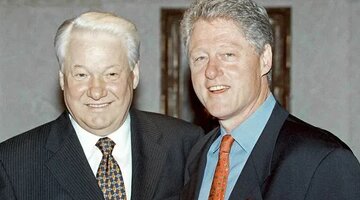 Борис ельцин и владимир путин 1999. Кто был первым президентом. Первым президентом рф стал…. Первым президентом страны становится. Инаугурация путина 2000 ельцин.