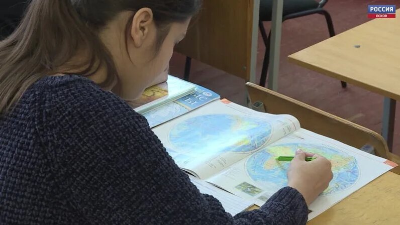 Земский учитель. Земские учителя география. Мбоу пустошкинский центр образования школа. Сельский учитель. Земский учитель югра.