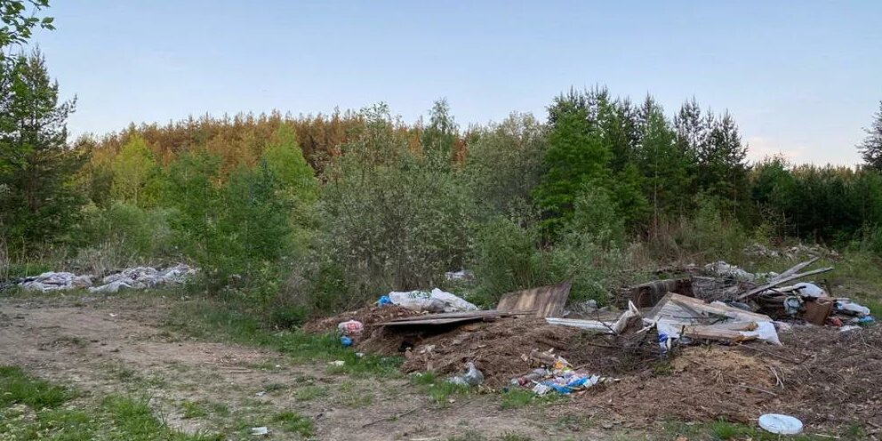 Река замарайка в омске. Городская свалка. Свалко. Река Замарайка.