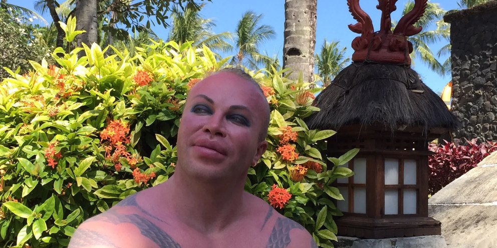 Шпак фото. Блогера шпак. Блогера шпак. Блоггер шпак в розыске. Блогера шпак.