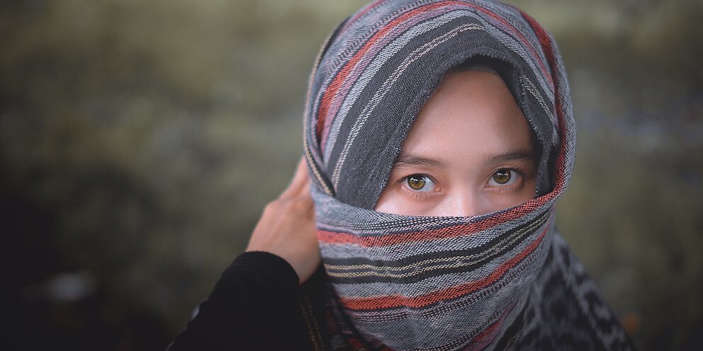 красивые мусульманские девушки. хиджаб 2024. хиджаб 2024. Hijab chest. после хиджаба.