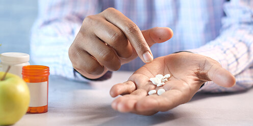 лекарства на дом рязань. доставка медикаментов на дом. лекарства на дом рязань. аптека ифк. аптечка для новорожденных.