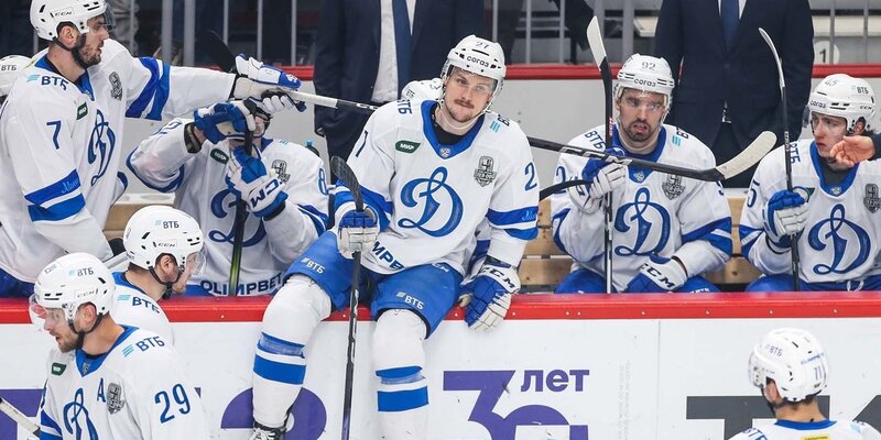 салават юлаев трактор. трактор салават юлаев 2021. салават юлаев трактор. трактор 1 4 финала. трактор салават юлаев 2021.