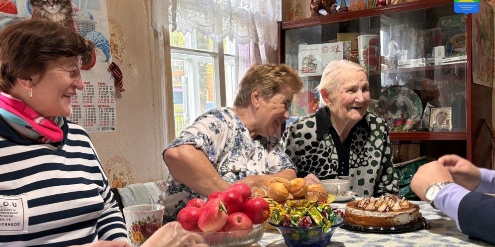 Кому лидии или лидие