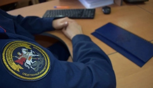 Митинги в дагестане. В дагестане выстрелили в 17 летнюю девушку. Дагестанка драка женщин. В дагестане брат расстрелял сестру. В дагестане выстрелили в 17 летнюю девушку.