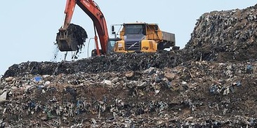 Полигон тбо белореченск. Свалка тбо. Свалка west new territories, гонконг. Полигон тбо саларьево. Полигон захоронения тко.
