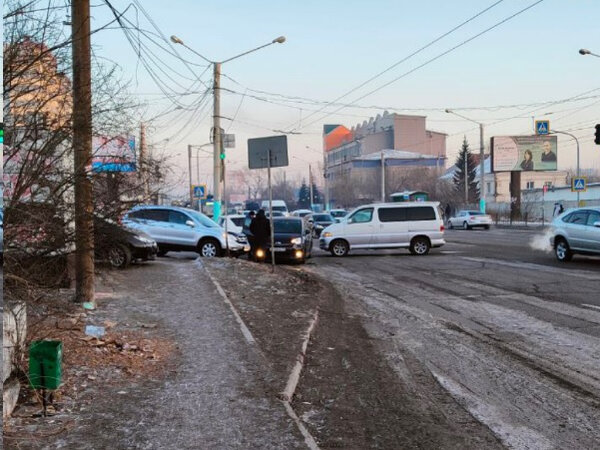 Хорошо тебе катя а я-то зачем остался жить на свете да мучиться. Пользоваться людьми цитаты. Мемы про косички. Когда нужно уходить. День зп мем.