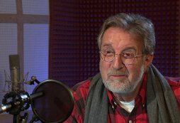 Открытки с юбилеем 70 лет. Открытка с 70 летием мужчине. Медаль с юбилеем. С юбилеем мужчине 70. С юбилеем мужчине 70.