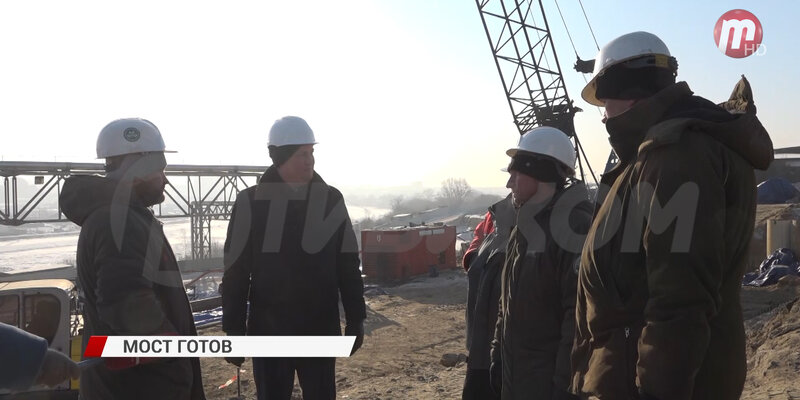 кёльнскимагдебургский водный мост. железнодорожный мост «нижнеленинское — тунцзян» ермак. мост в китае через залив ханчжоувань. ульяновск волга президентский мост. через реку построен мост длиной 234 метра.