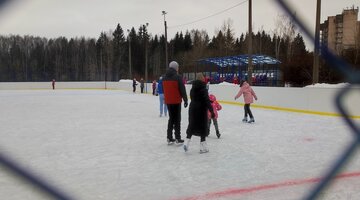сад имени баумана каток. закрыли катки в санкт петербурге. каток санкт-петербург. каток санкт петербург арена. каток на нарвской кировец.