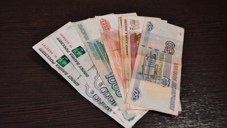 Индексация зарплаты. Повышение зарплаты медикам. С 1 января зарплаты бюджетникам. Зарплата бюджетников. Повышение зарплаты.