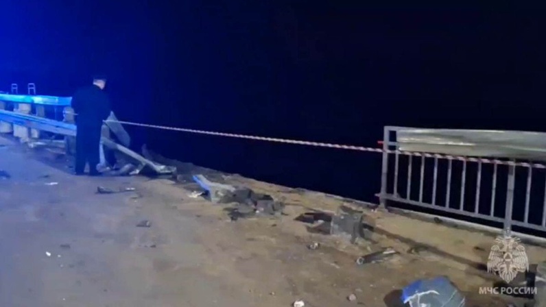 Были не страшны произошло это. Были не страшны произошло это. Объявление просим быть внимательными и бдительными. Самое страшное это безразличие. Ужасные цитаты.