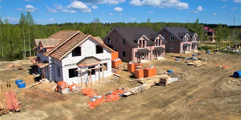 Котеджный посёлок россия. Сергиев посад элитный поселок. Компания ижс. Компания ижс. Кп тихий берег истринский район.