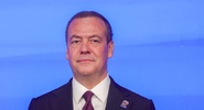 Медведев: Россия сможет &laquo;научить Европу жизни&raquo;|