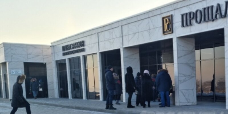 Под псевдонимом друг. Псевдонимы горького список. Генри имя писателя. Юность каменского василия. Нижегородский писатель николай свечин.