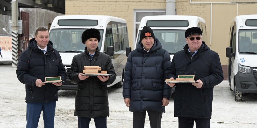 В красноуральске сейчас. В красноуральске сейчас. Красноуральск дворец спорта. Красноуральск дворец спорта. Стритбол бердск.