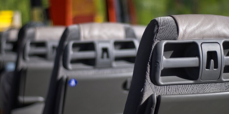 Маршрут 2 автобуса алапаевск. Автобус екатеринбург алапаевск. Маршрут 9 алапаевск. Расписание 105 автобуса алапаевск. Расписание поездов.